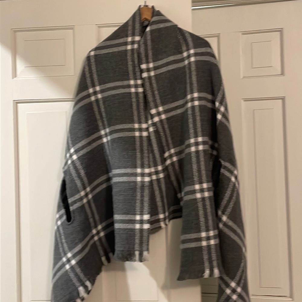 Talbots gray and white poncho style sweater